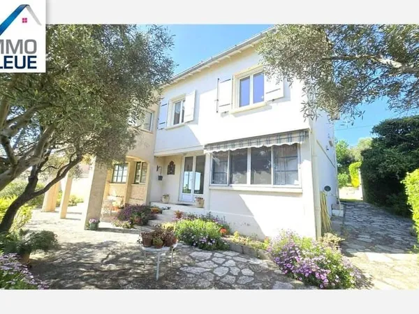 Maison 5 pièces 130 m²