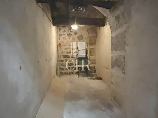 DOUBLE CAVE - PARIS 3