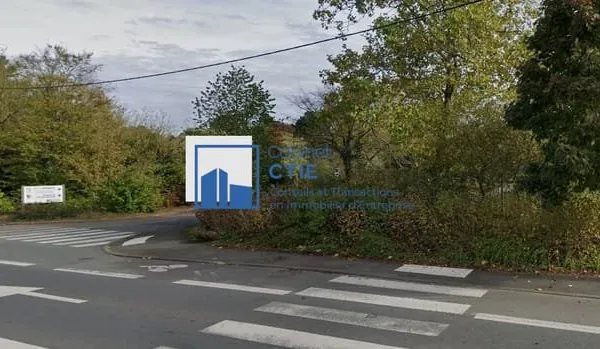 Terrain 4269 m²