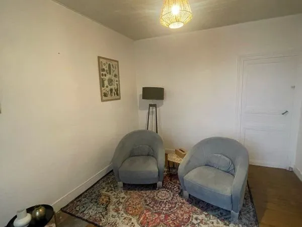 Bureau et espace de travail Location Les Sables-d'Olonne  13m² 160€