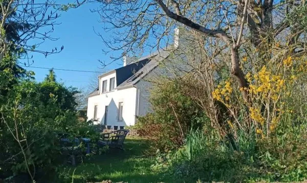 Maison 9 pièces 240 m²