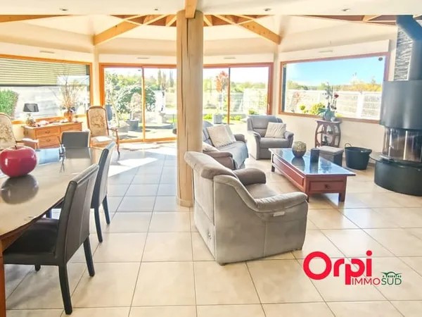 Maison 6 pièces 200 m²