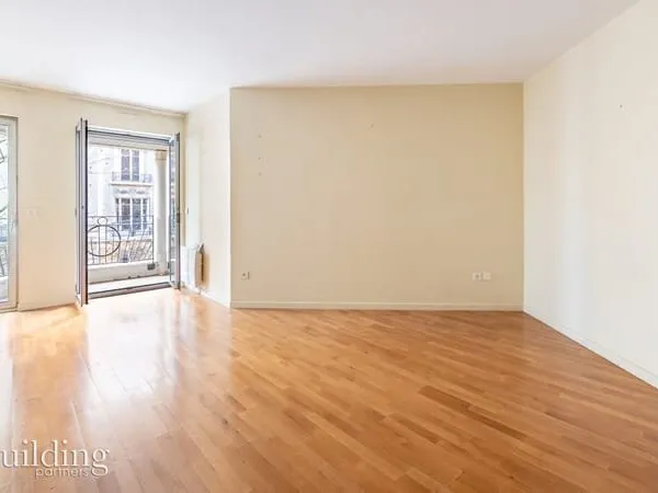 Paris 16e Mirabeau - Appartement 3 pièces avec balcon de 52,40 m²