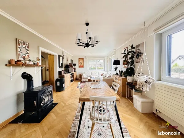 Maison 7 pièces 198 m²