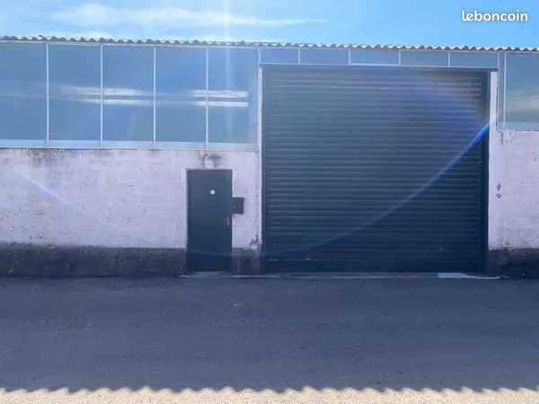 Garage 100 m2