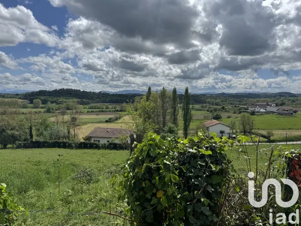 Terrain 1800 m²