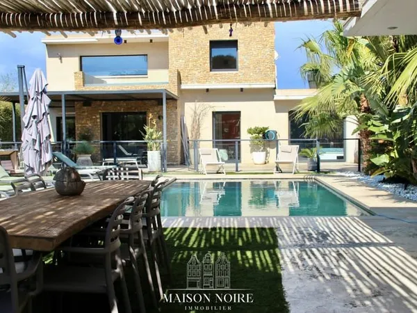 Maison contemporaine 4 Chambres avec Piscine - Quartier Jana