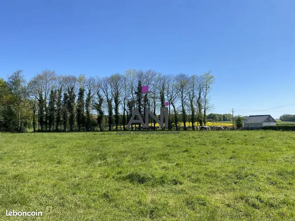Terrain 1200 m² Pleine-Sève