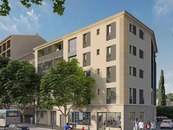 Local commercial 205 m²