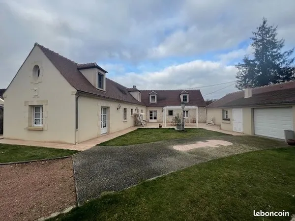 Maison 7 pièces 207 m²