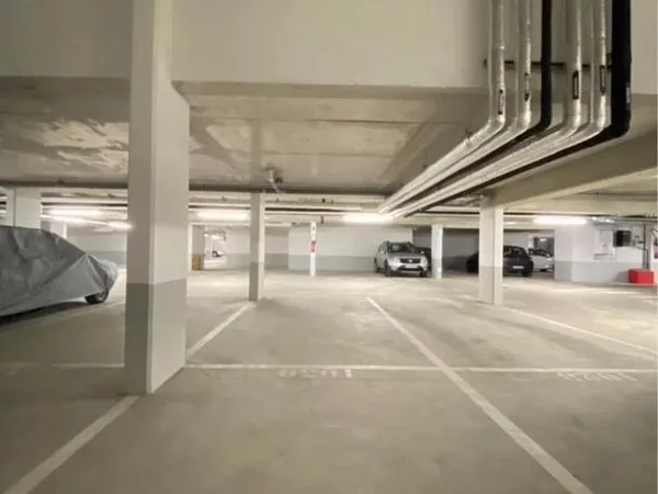 Parking/box Vauréal