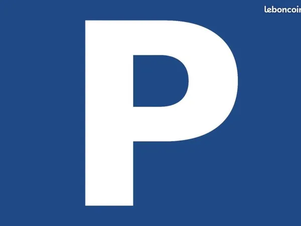 Parking/box 12 m² PARIS 8EME ARRONDISSEMENT