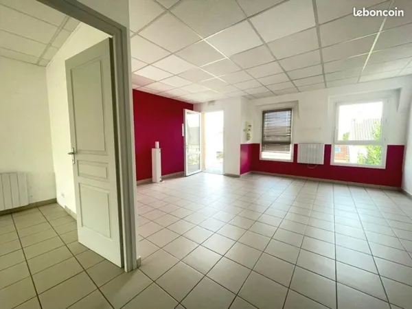 BUREAUX 116 m² FLINS SUR SEINE