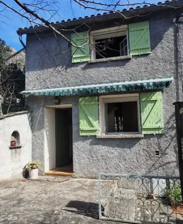 Maison avec terrasse garage et terrain SAINT MARTIN DE L'ARCON