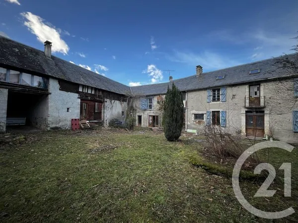 Maison 8 pièces 293 m²