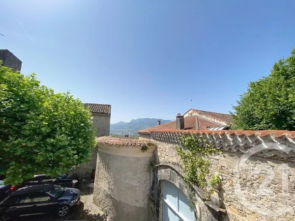 Maison 4 pièces 130 m²