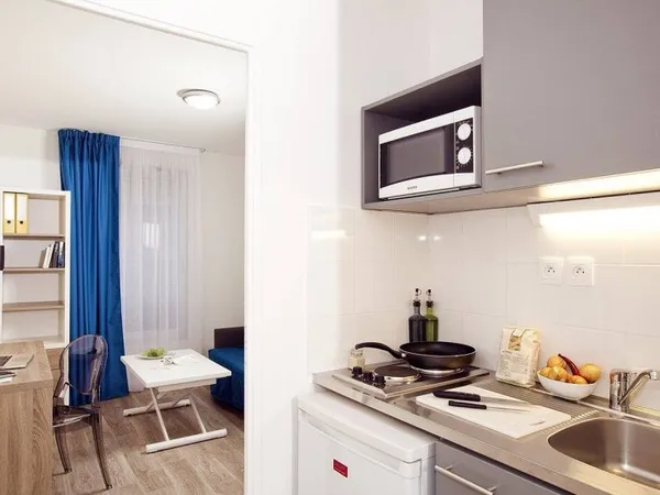 Studio 1 pièce 18 m²