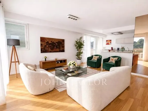 Appartement T3 rénové avec terrasse - Résidence avec piscine et tennis, Aix-en-Provence Nord