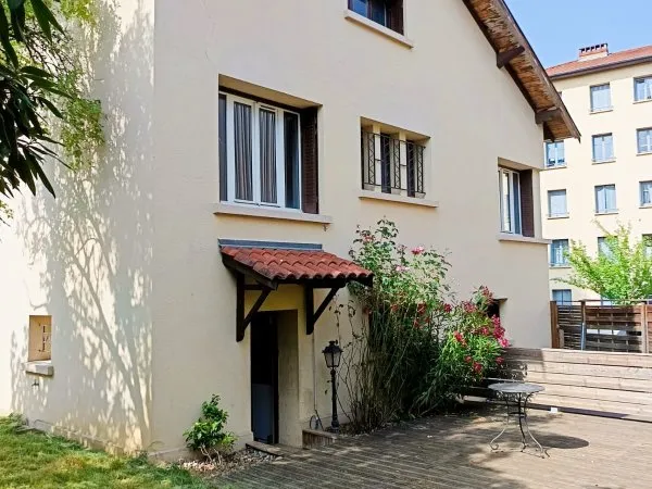 Vends maison - 186m²