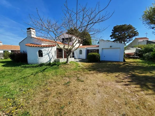 Maison proche mer et commerces la Guérinière