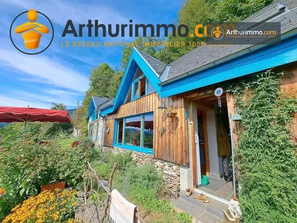 Maison avec magnifique vue montagnes.