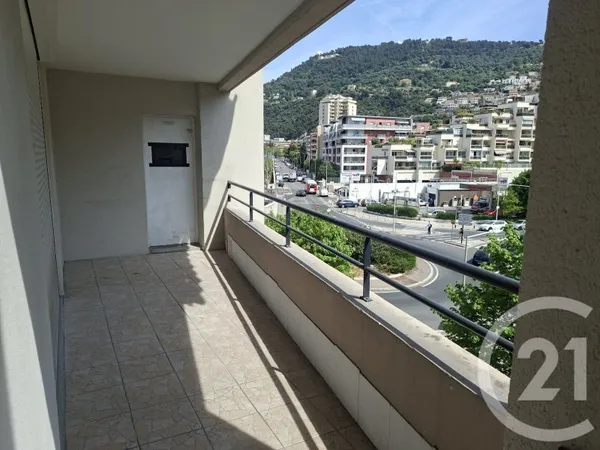 Appartement 4 pièces 83 m²