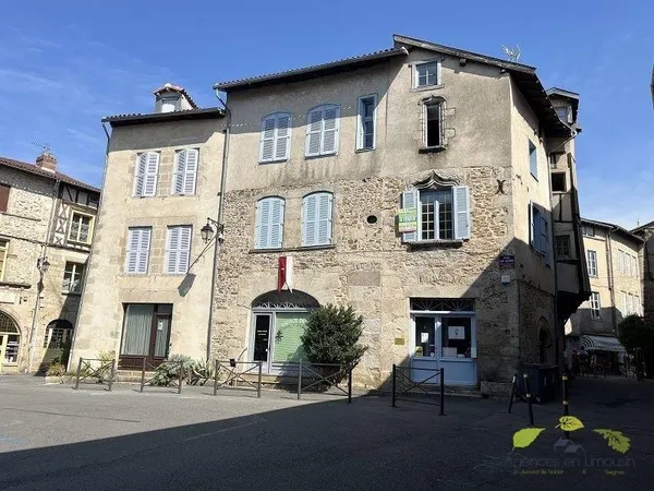 Immeuble 149 m²