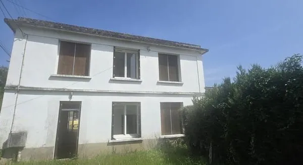 Maison proche centre bourg