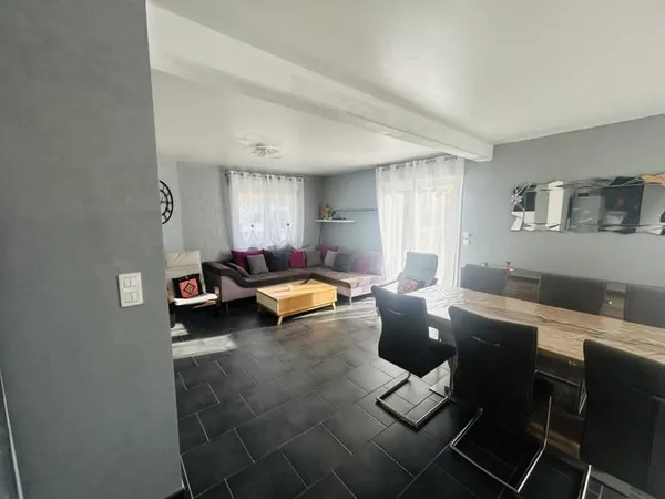 MANDEURE MAGNIFIQUE MAISON F7 RECENTE 150 M2