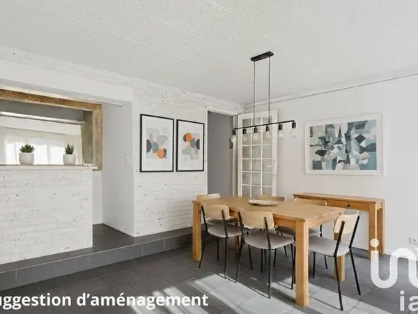 Maison 10 pièces 220 m²