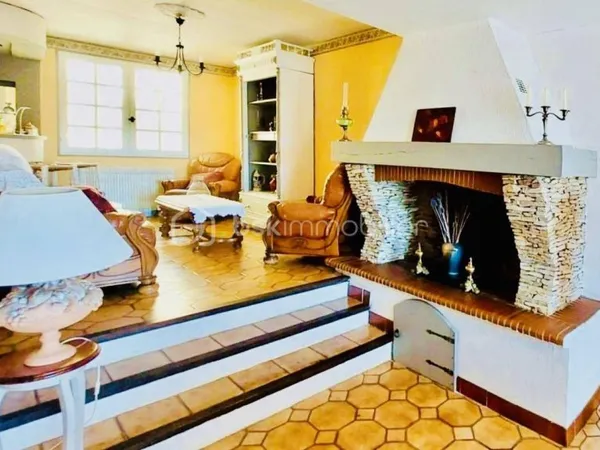 Maison 12 pièces 185 m²