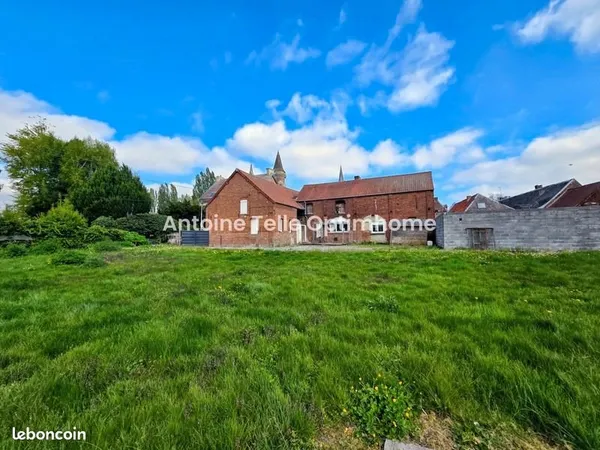 Maison 10 pièces 230 m²