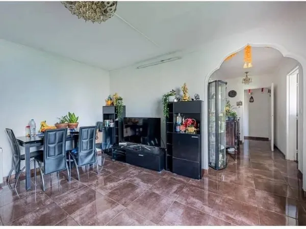 Appartement 4 pièces 77 m²