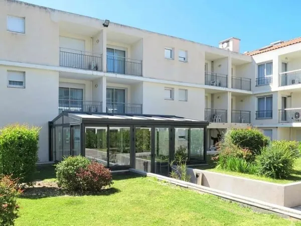 Le Clos de la Chartreuse*** -13- - Tourisme - MAGORA -GROUPE