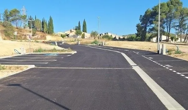 Terrain 306 m²