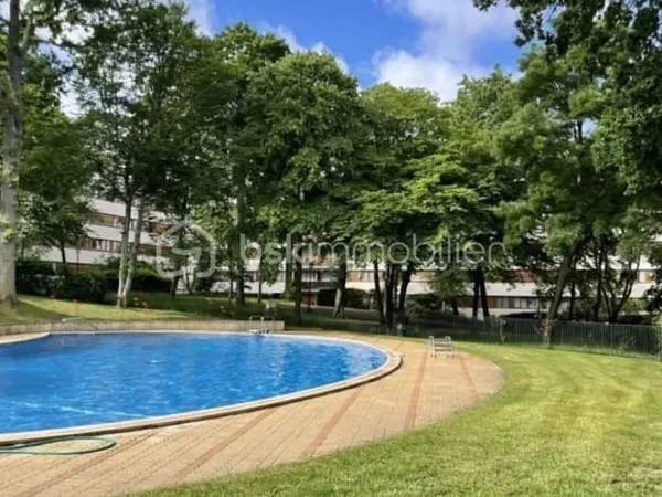Beau 4 pièces de 87 m² - 3 chambres - Balcon - Trés calme