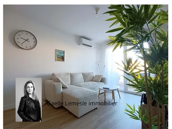 Appartement Miramas 2 pièce(s) + TERRASSE + Parking Couvert