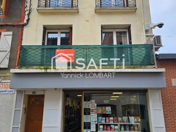 Immeuble 3 appartements, 1 local commercial