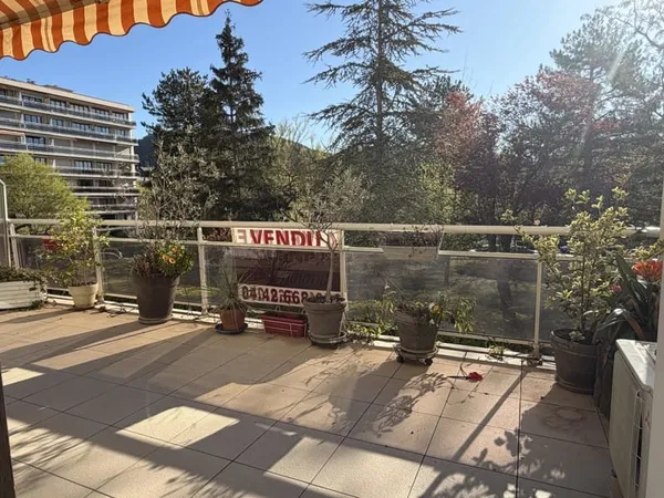 Appartement - Tour d'Aygosi