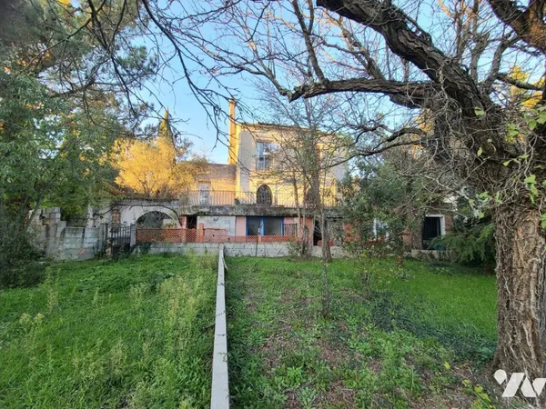 Maison 10 pièces 164 m²