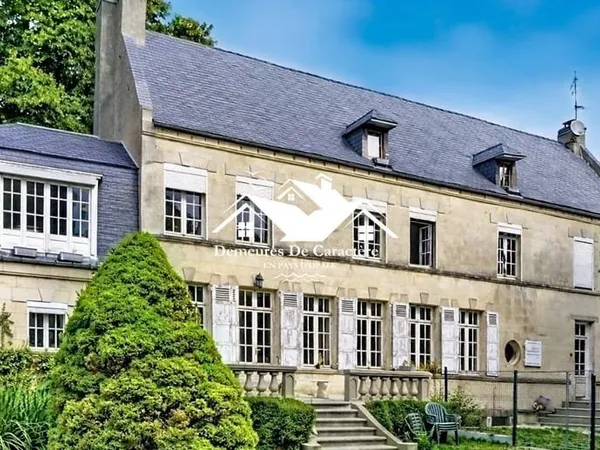 Maison Bourgeoise de 297 M2, 7 Pièces, domaine de 4.4 hectares