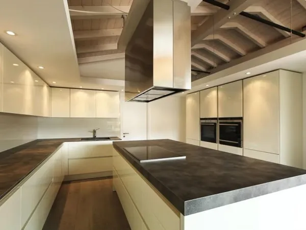 **RARE T4 avec Vaste Terrasse dans RESIDENCE LUXUEUSE à seulement 600 mètres de la gare d'Enghiens-l