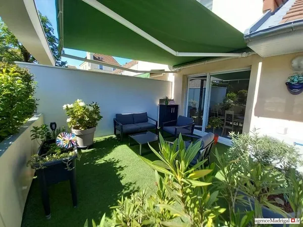 Duplex 4 pièces 100 m²