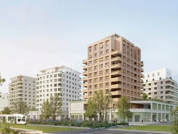 Local commercial 130 m²