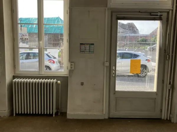 LOCAL PROFESSIONNEL