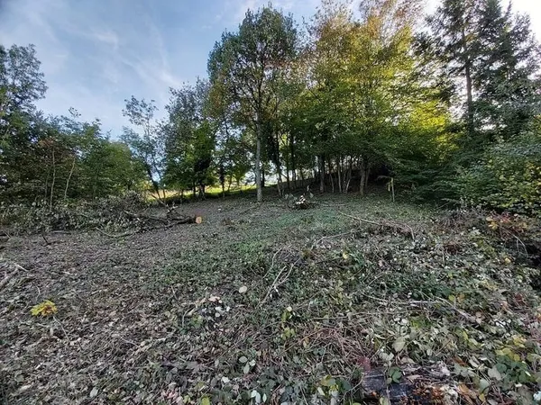 Terrain 1800 m²