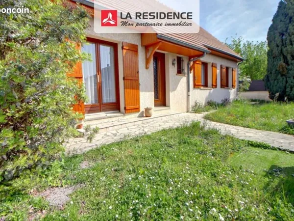 Villa 6 pièces 140 m²