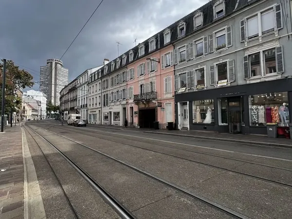 Local 180 m² Mulhouse