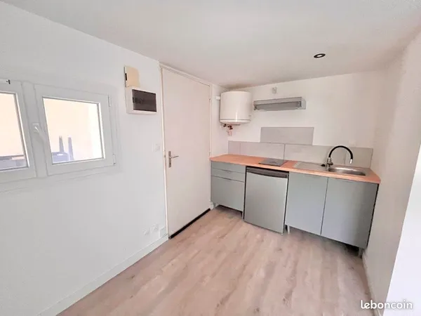 Studio 1 pièce 15 m²