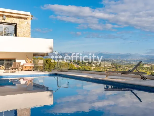 Maison 11 pièces 402 m²